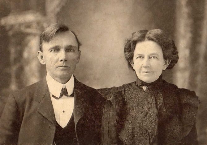 Dr. Eli Atchinson Johnston and his wife Virginia Featherstone Johnston